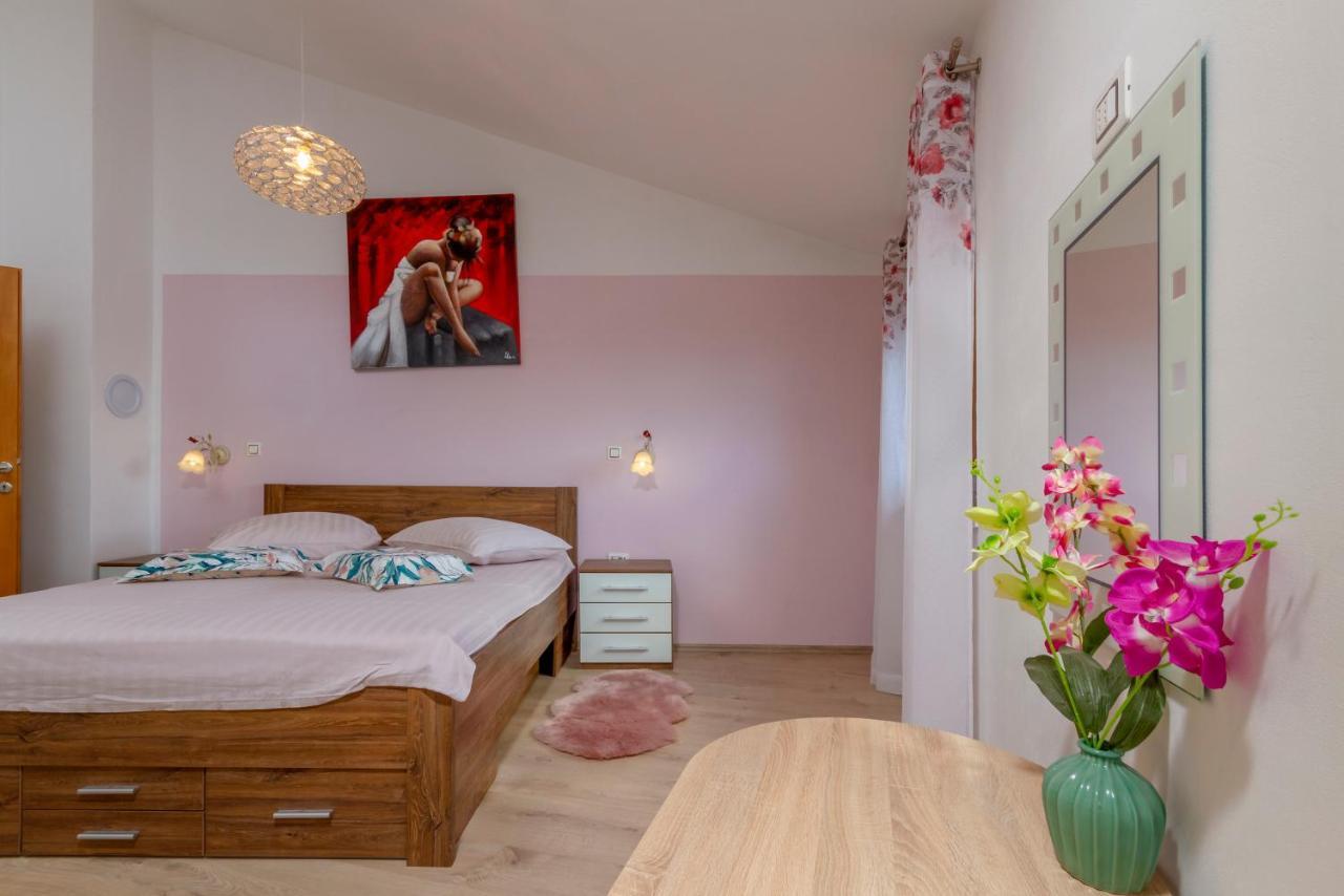 Magic Holiday Apartment Bale Zewnętrze zdjęcie