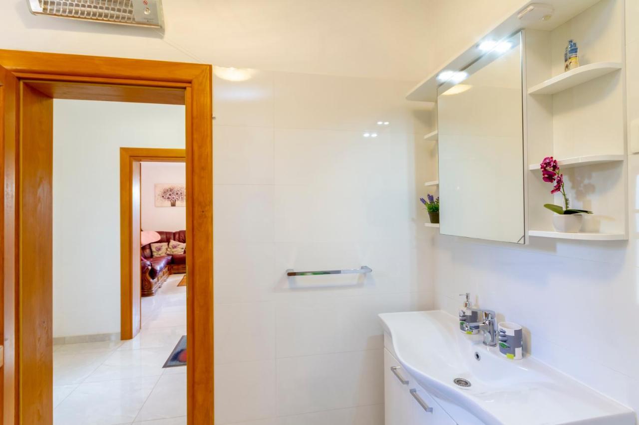 Magic Holiday Apartment Bale Zewnętrze zdjęcie
