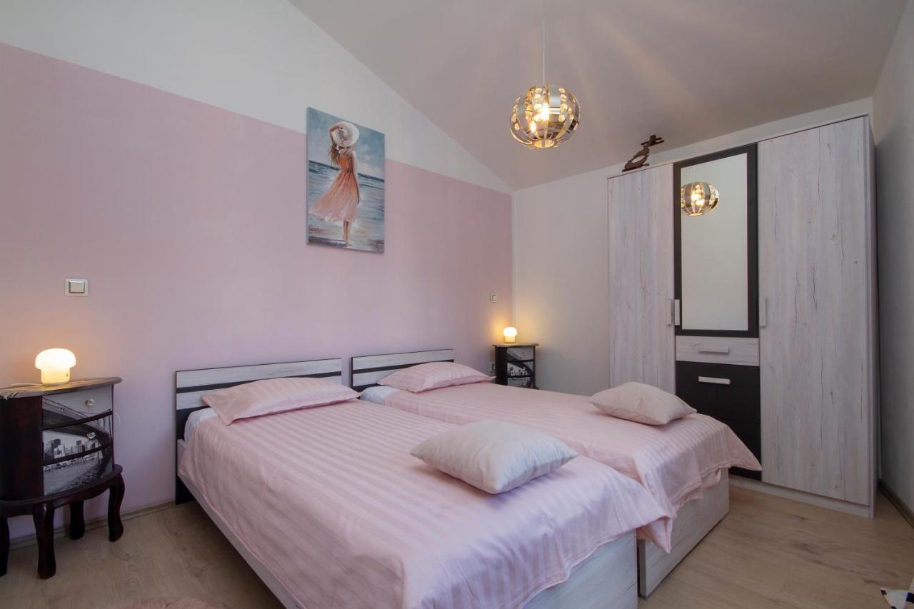 Magic Holiday Apartment Bale Zewnętrze zdjęcie