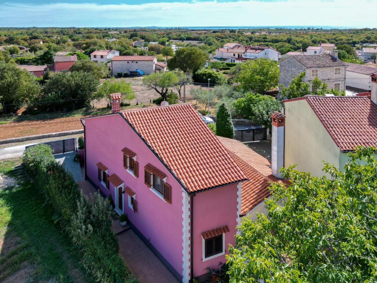 Magic Holiday Apartment Bale Zewnętrze zdjęcie