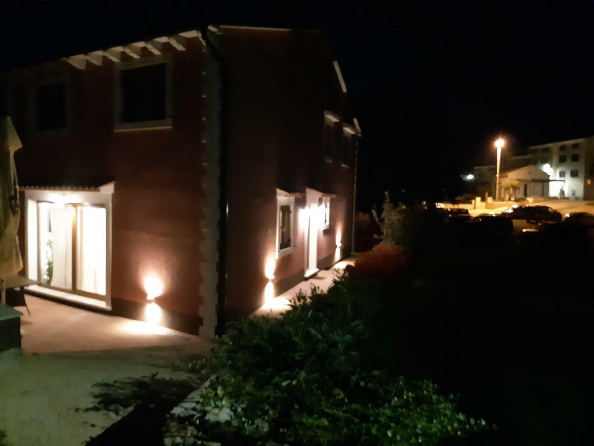 Magic Holiday Apartment Bale Zewnętrze zdjęcie